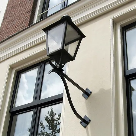 Canal Guest Amsterdam