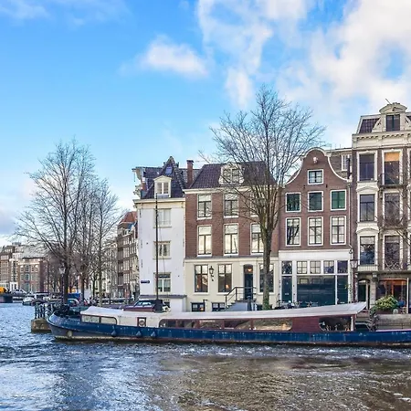 Canal Guest Apartment